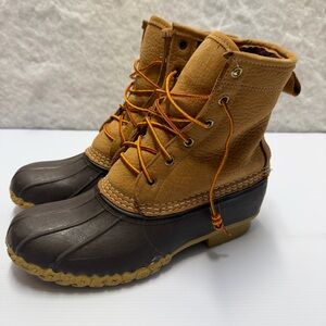 L.L. Bean Women’s Classic 8 inch Bean Duck Boots Women’s Size 8 Flannel Lined